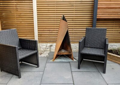 Contemporary Fencing Urban Fence Installer